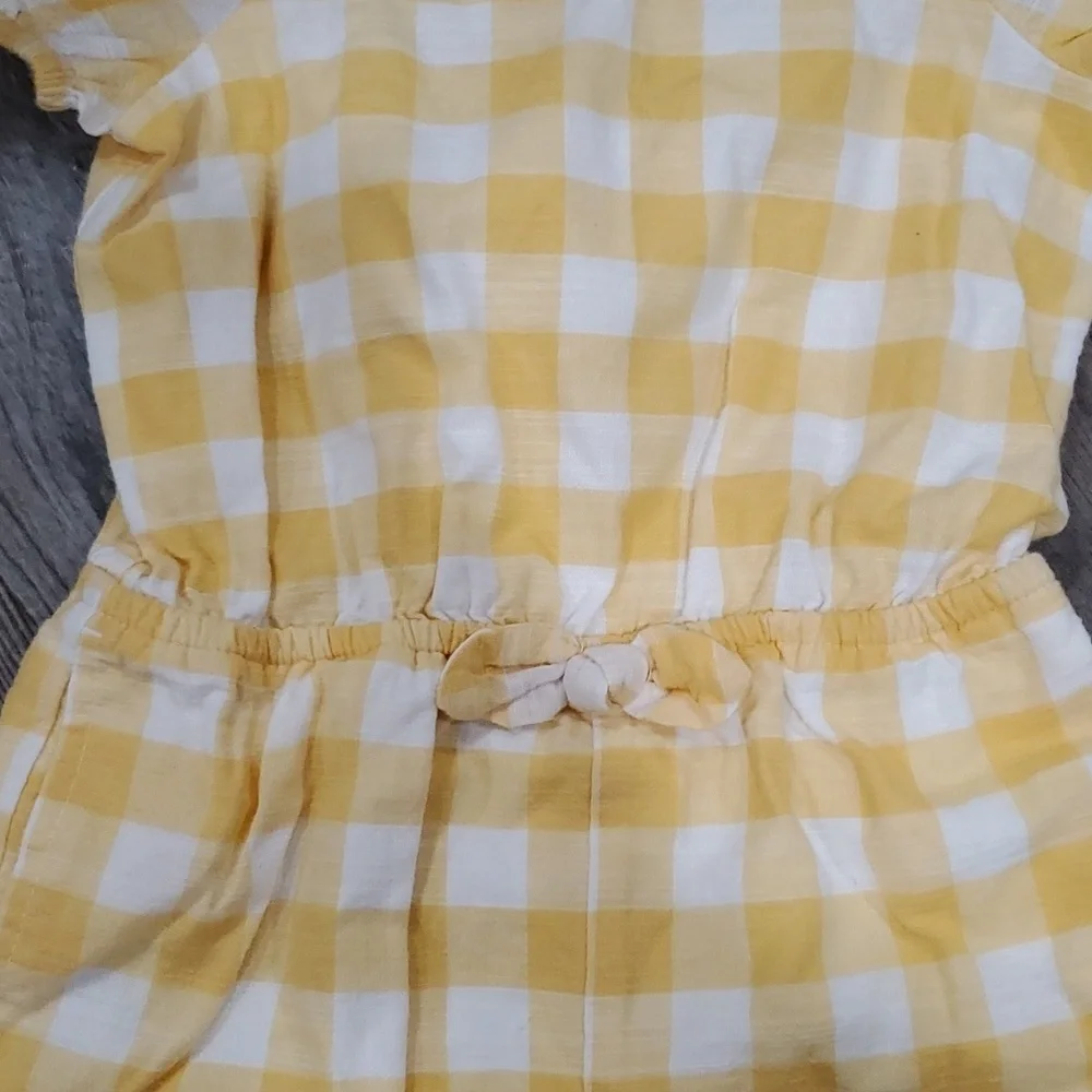 Cat & Jack One Piece Yellow Plaid with Romper with Bubble Sleeves